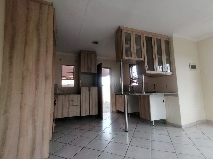 To Let 3 Bedroom Property for Rent in Pretoria West Gauteng