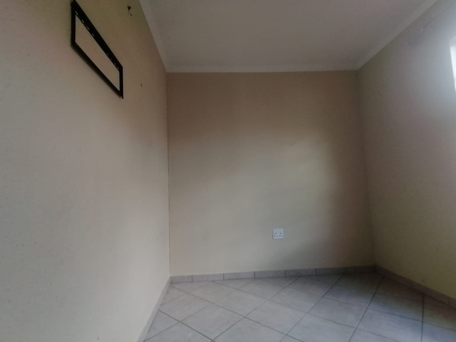 To Let 3 Bedroom Property for Rent in Pretoria West Gauteng