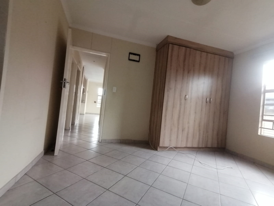 To Let 3 Bedroom Property for Rent in Pretoria West Gauteng
