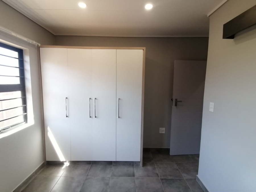 To Let 3 Bedroom Property for Rent in Lotus Gardens Gauteng