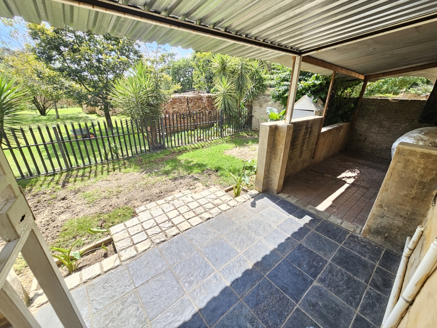 To Let 1 Bedroom Property for Rent in Glenferness Gauteng