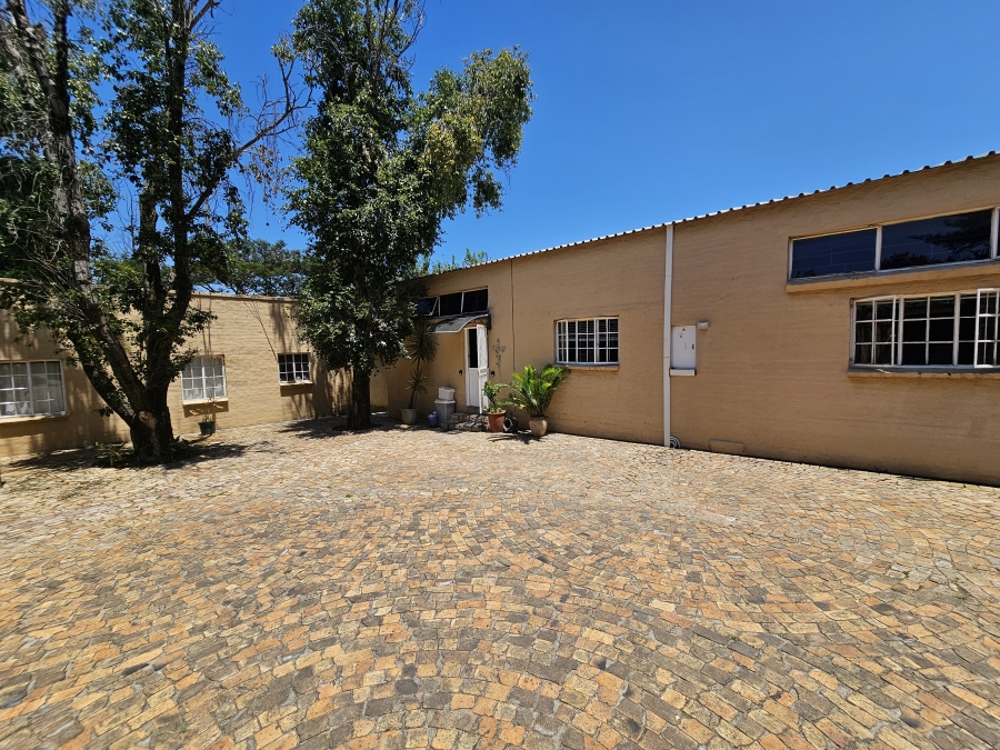To Let 1 Bedroom Property for Rent in Glenferness Gauteng