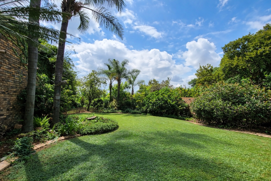 3 Bedroom Property for Sale in La Montagne Gauteng