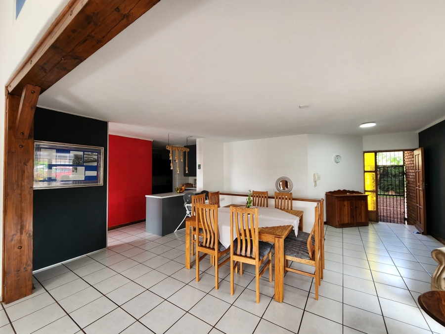 3 Bedroom Property for Sale in La Montagne Gauteng