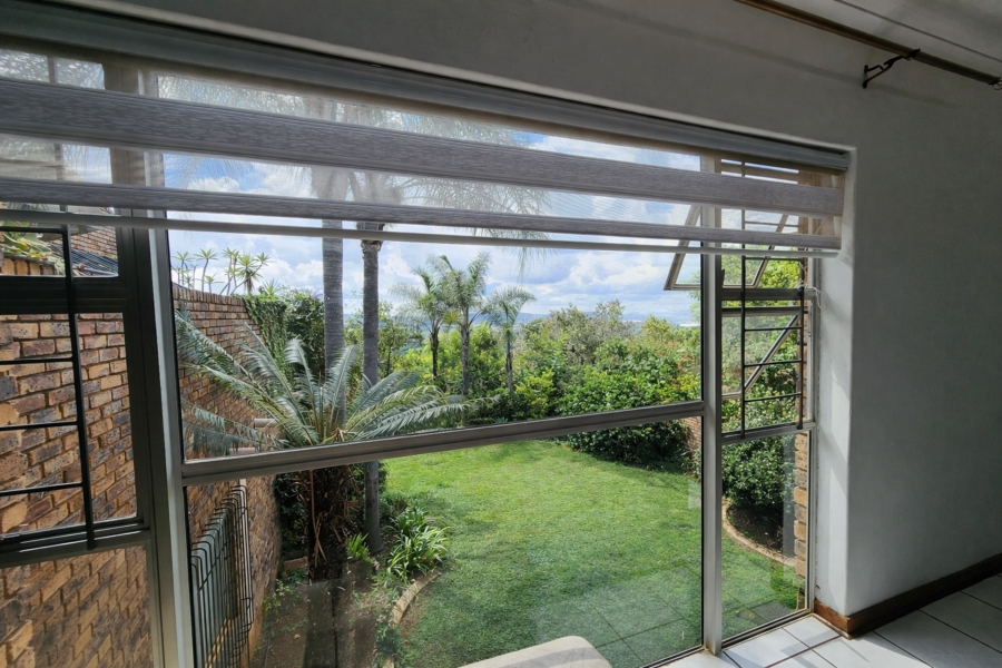 3 Bedroom Property for Sale in La Montagne Gauteng