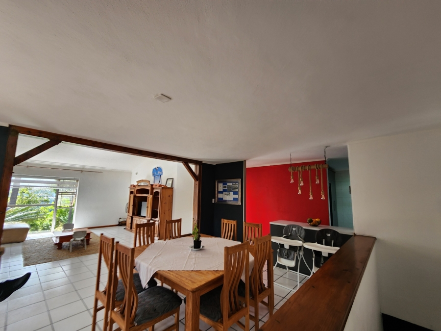 3 Bedroom Property for Sale in La Montagne Gauteng