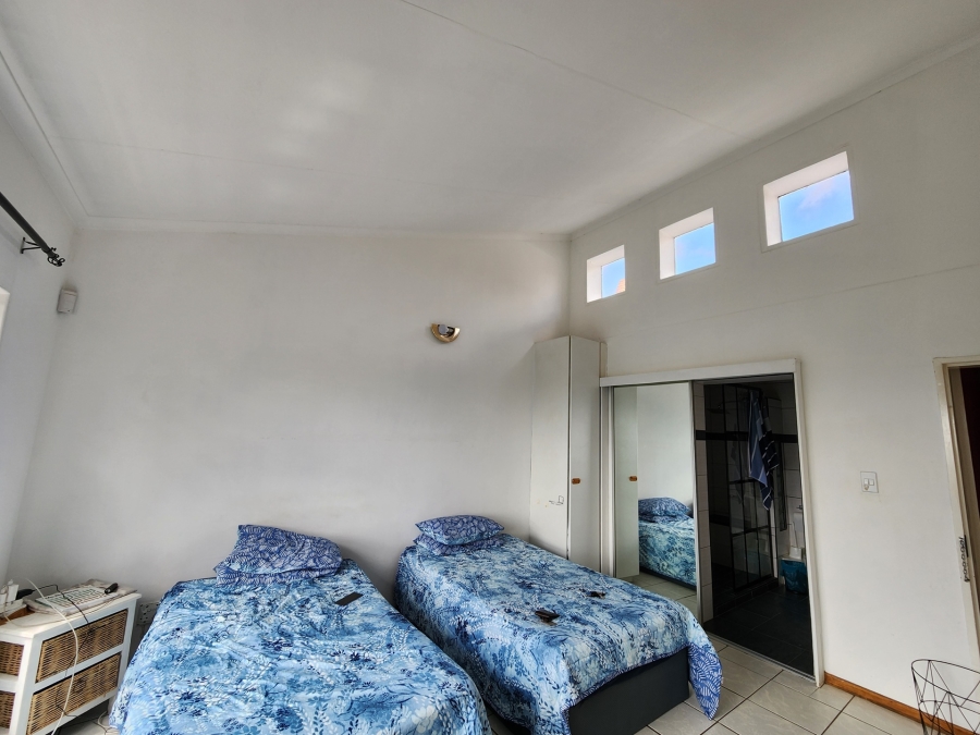 3 Bedroom Property for Sale in La Montagne Gauteng