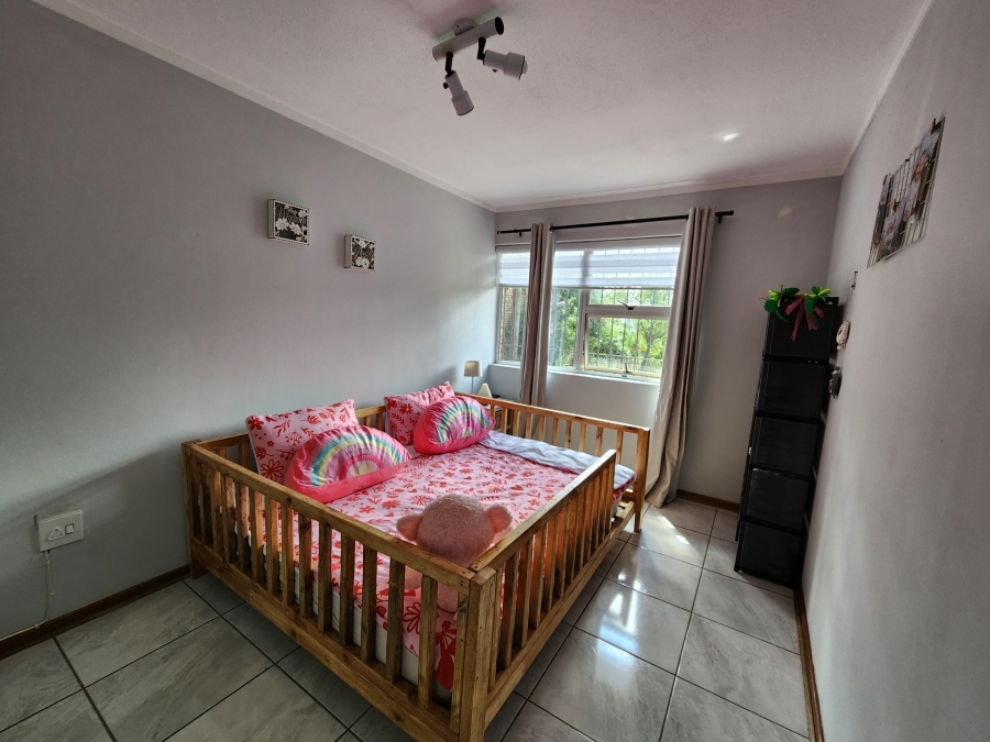 3 Bedroom Property for Sale in La Montagne Gauteng