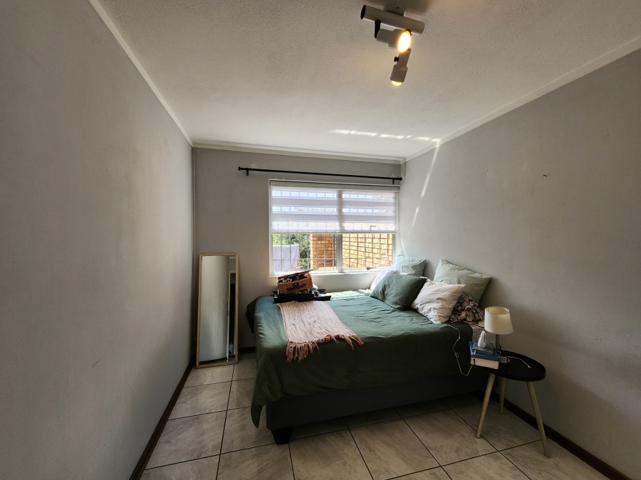 3 Bedroom Property for Sale in La Montagne Gauteng