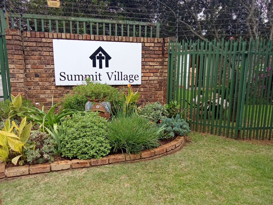 3 Bedroom Property for Sale in Ontdekkerspark Gauteng