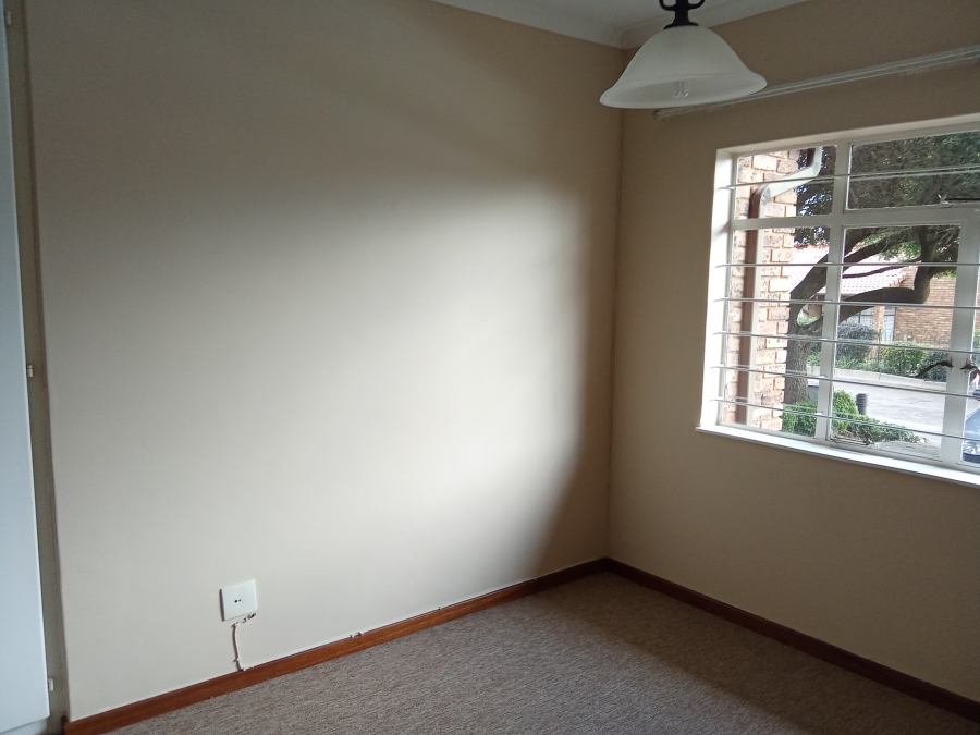 3 Bedroom Property for Sale in Ontdekkerspark Gauteng