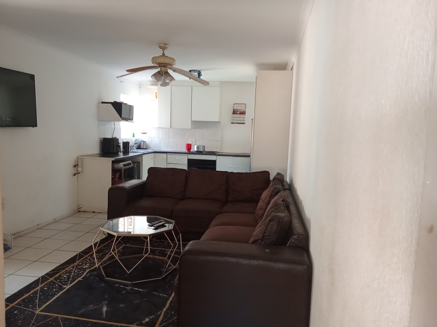 2 Bedroom Property for Sale in Groblerpark Gauteng