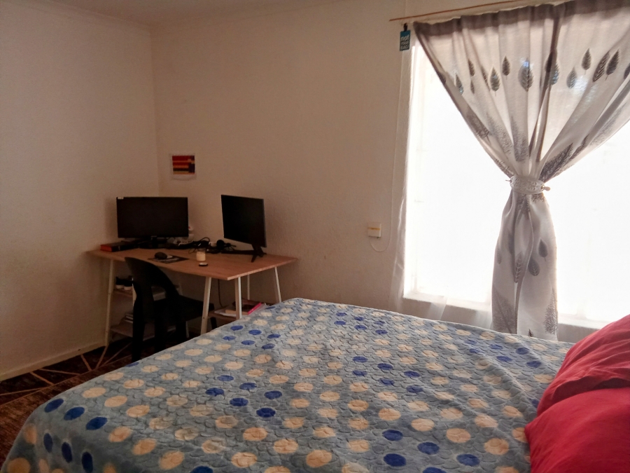 2 Bedroom Property for Sale in Groblerpark Gauteng