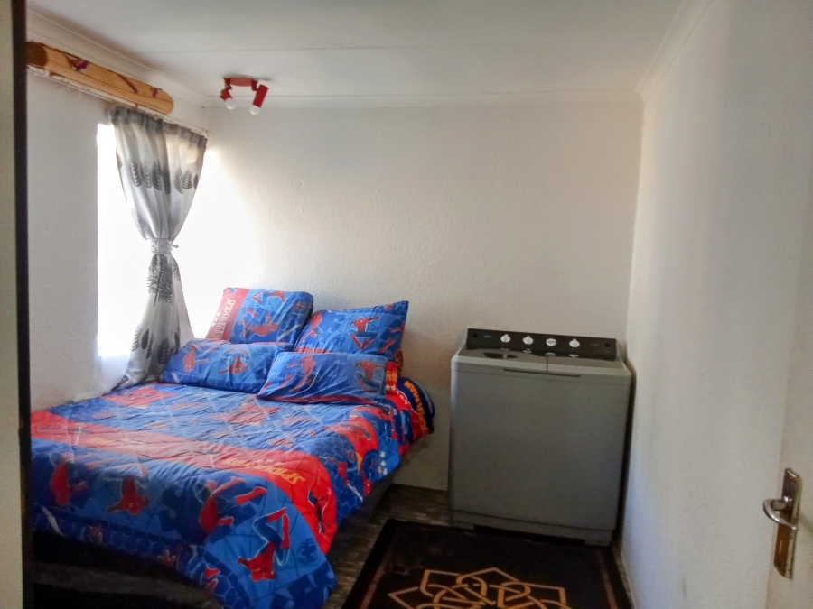 2 Bedroom Property for Sale in Groblerpark Gauteng