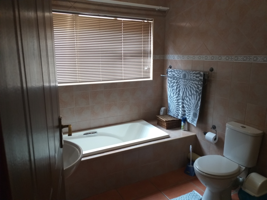 3 Bedroom Property for Sale in Moreleta Park Gauteng