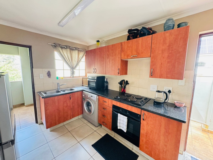 2 Bedroom Property for Sale in Olympus AH Gauteng
