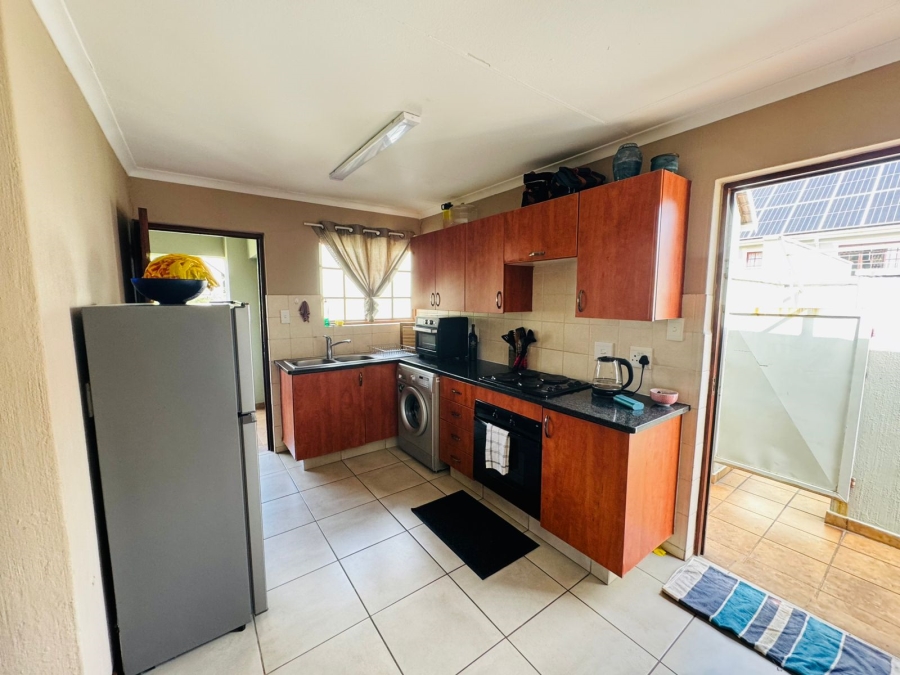 2 Bedroom Property for Sale in Olympus AH Gauteng
