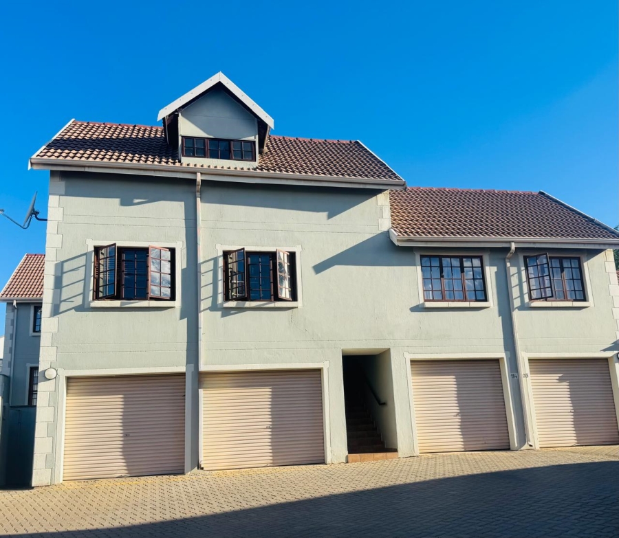 1 Bedroom Property for Sale in Olympus AH Gauteng