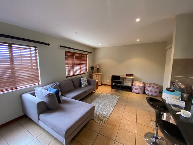 1 Bedroom Property for Sale in Olympus AH Gauteng