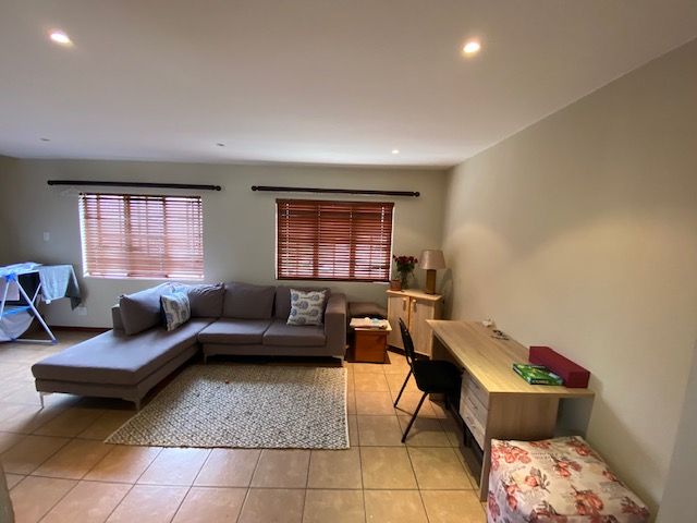 1 Bedroom Property for Sale in Olympus AH Gauteng
