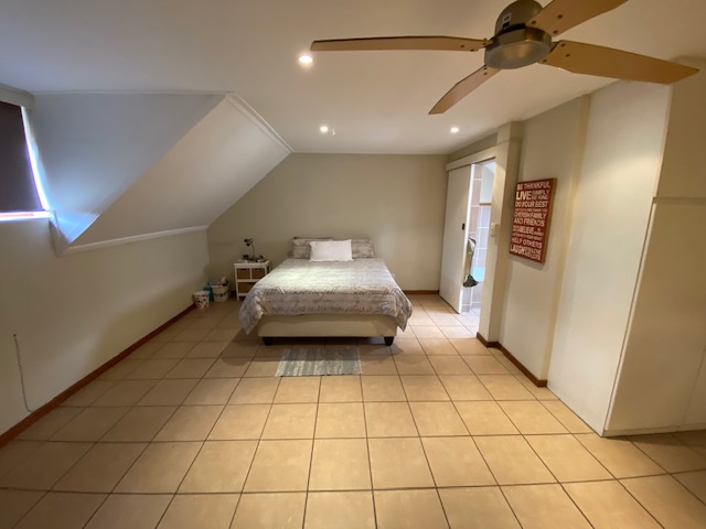 1 Bedroom Property for Sale in Olympus AH Gauteng