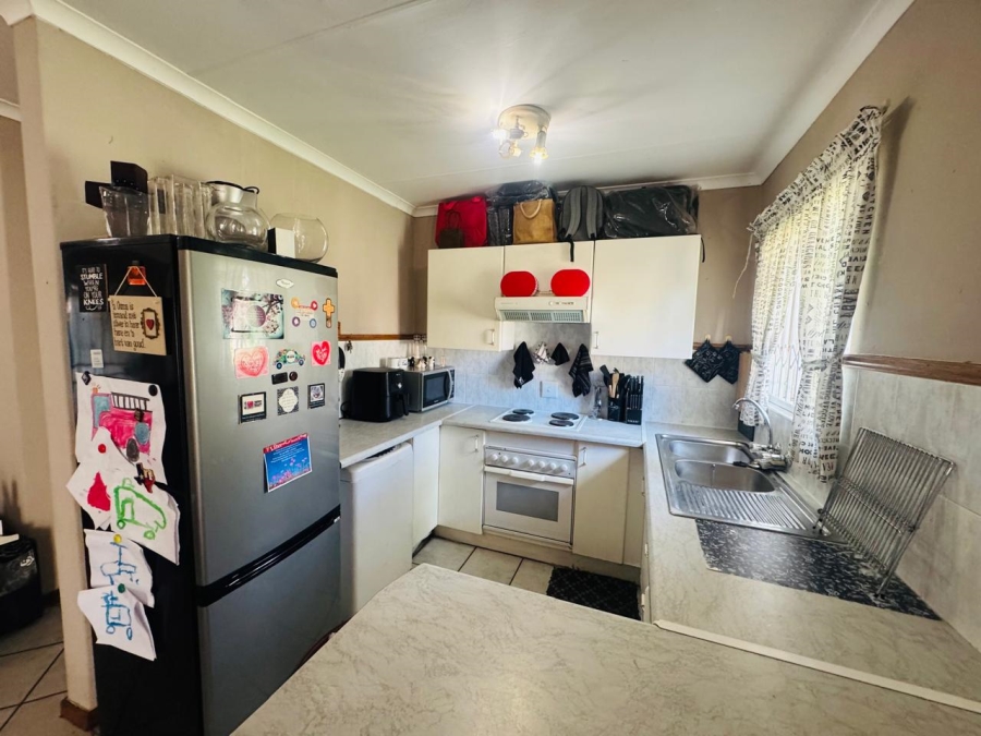 1 Bedroom Property for Sale in Moreleta Park Gauteng