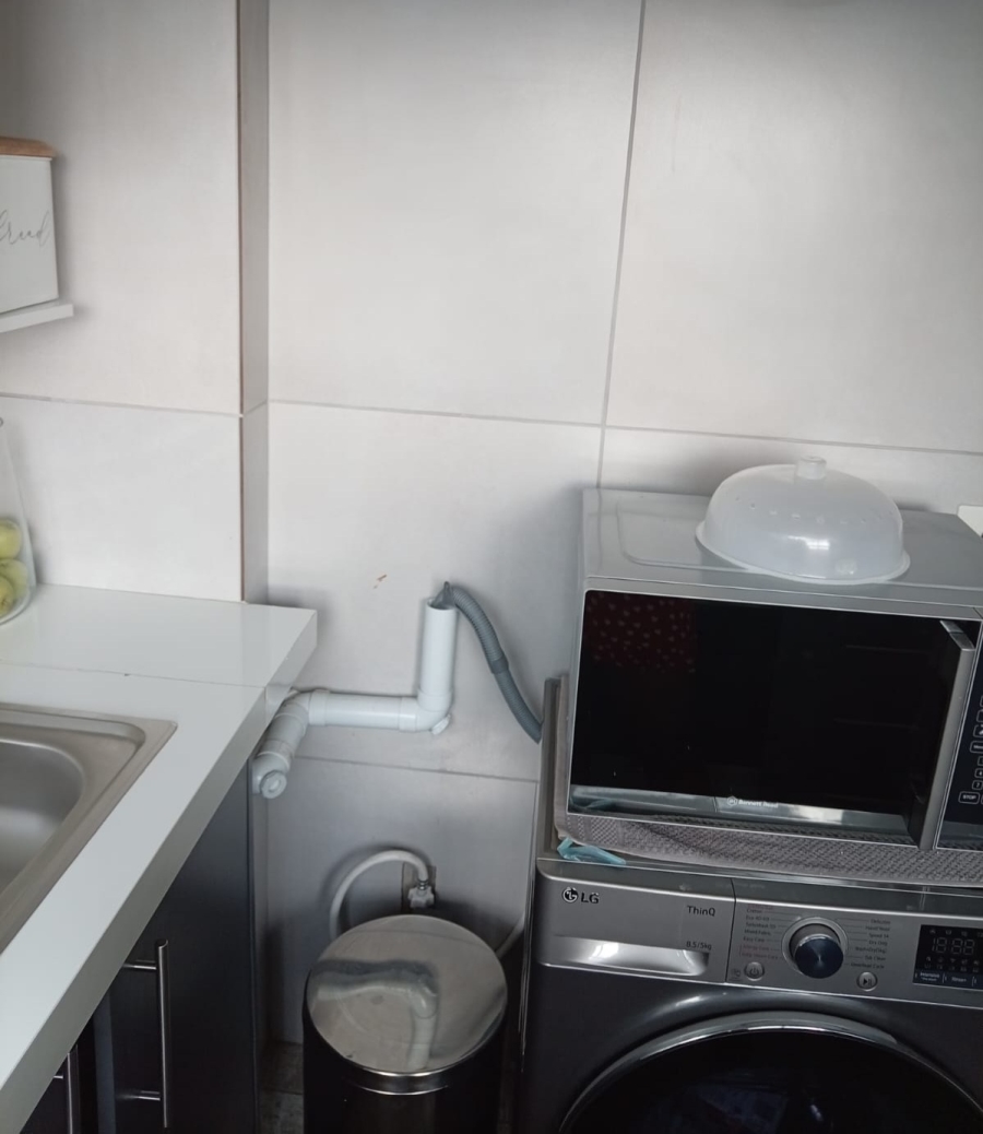 2 Bedroom Property for Sale in Kempton Park Central Gauteng