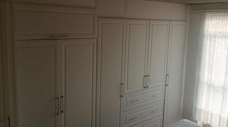 2 Bedroom Property for Sale in Kempton Park Central Gauteng