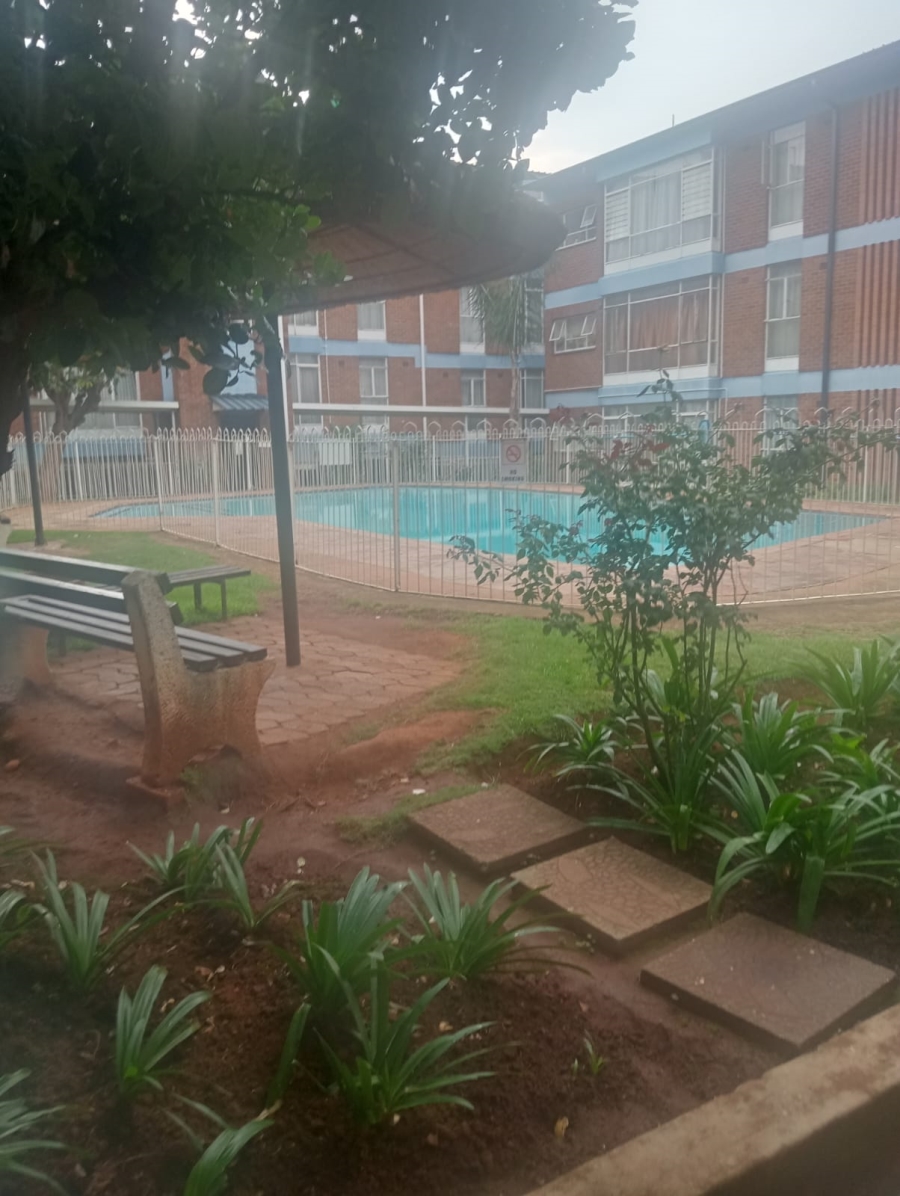 2 Bedroom Property for Sale in Kempton Park Central Gauteng