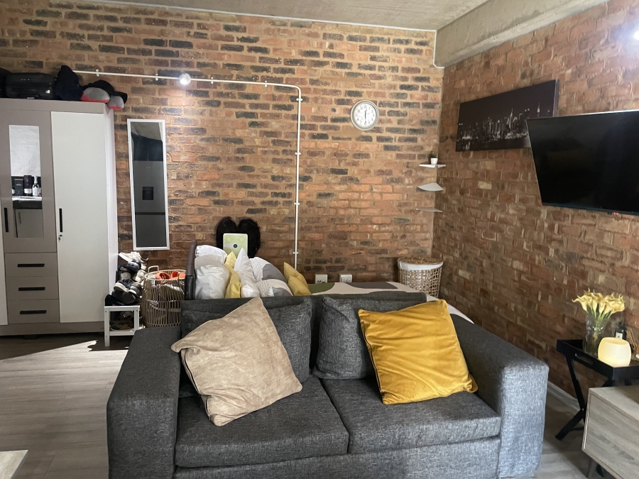 1 Bedroom Property for Sale in City and Suburban Gauteng