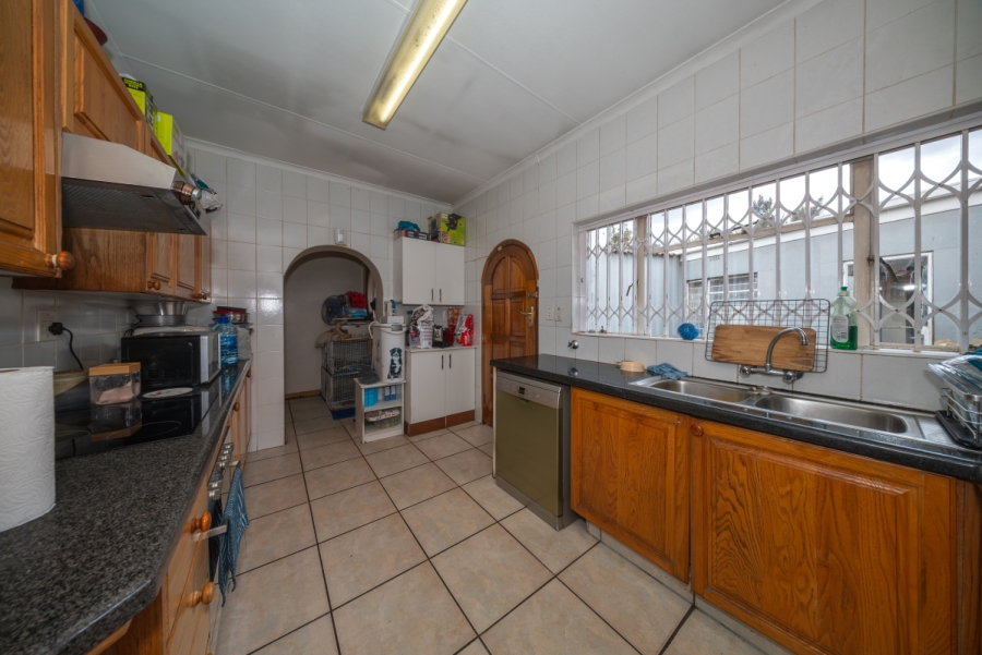 2 Bedroom Property for Sale in Wychwood Gauteng