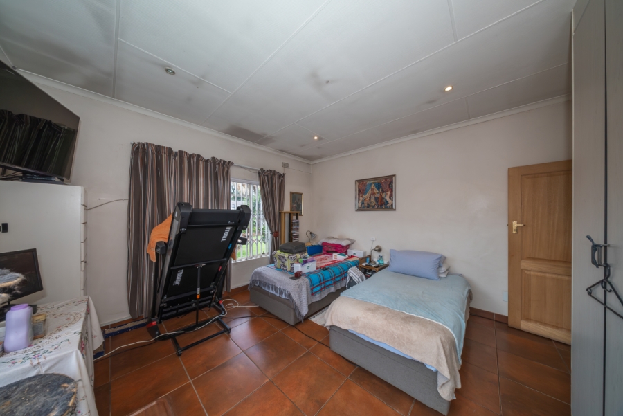 2 Bedroom Property for Sale in Wychwood Gauteng