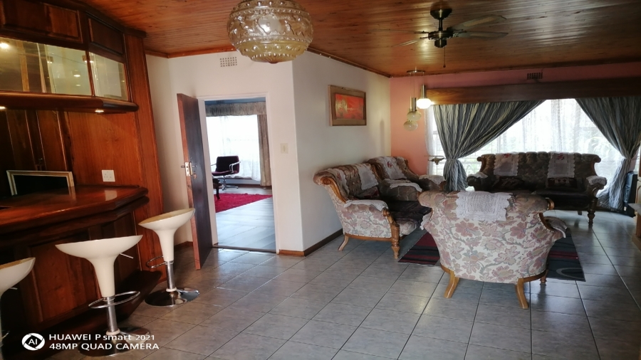 3 Bedroom Property for Sale in Vanderbijlpark SE 7 Gauteng