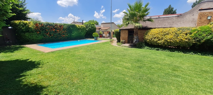 4 Bedroom Property for Sale in Bedworth Park Gauteng