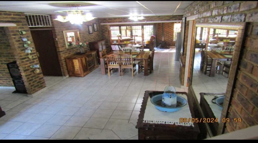 3 Bedroom Property for Sale in Vaaloewer Gauteng