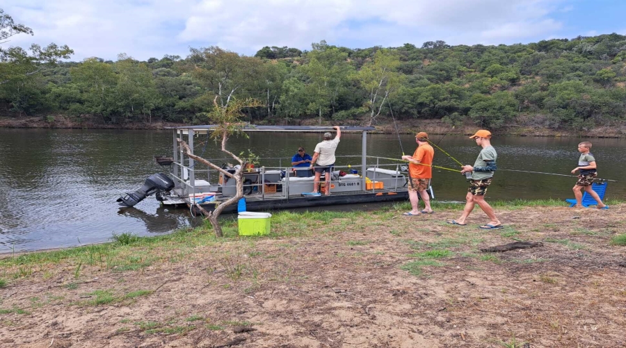 3 Bedroom Property for Sale in Vaaloewer Gauteng