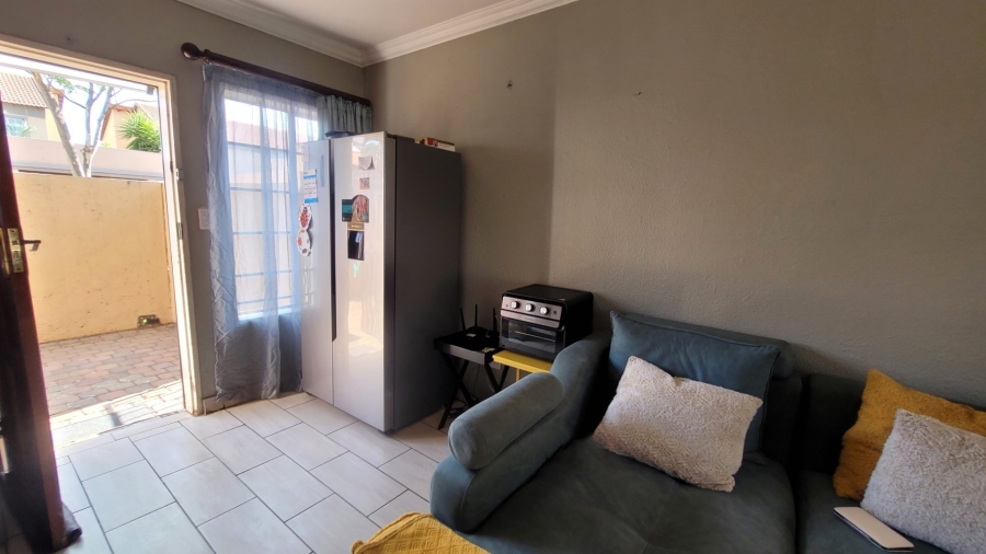 3 Bedroom Property for Sale in Annlin Gauteng