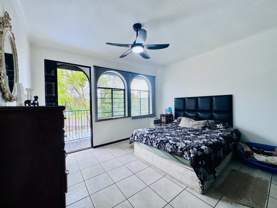 3 Bedroom Property for Sale in Sinoville Gauteng