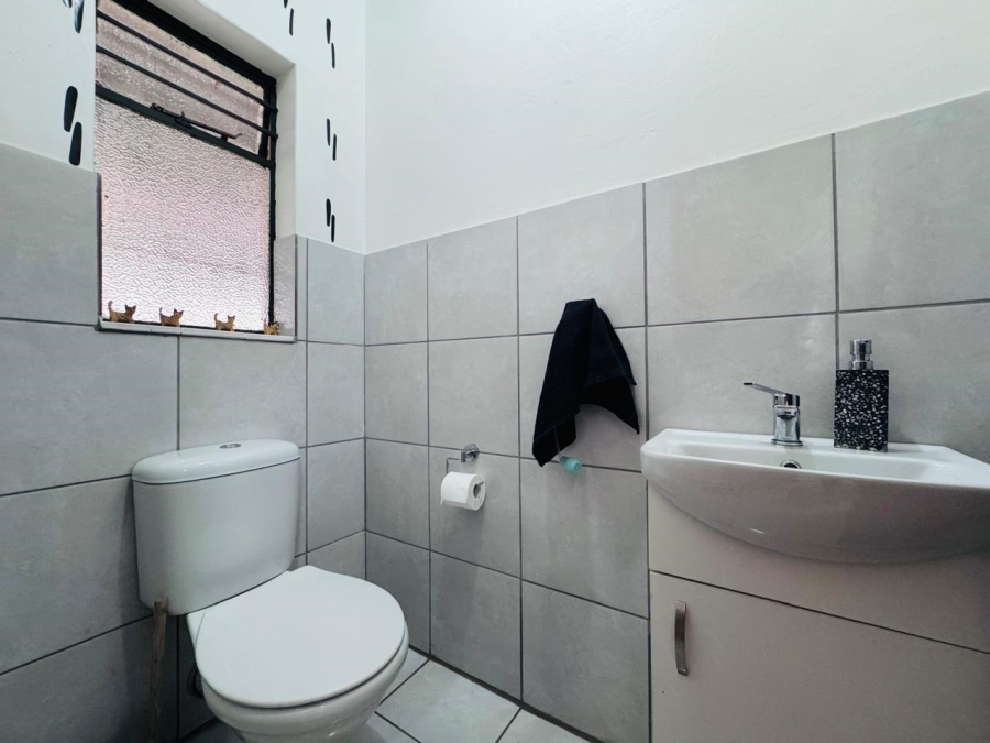 3 Bedroom Property for Sale in Sinoville Gauteng