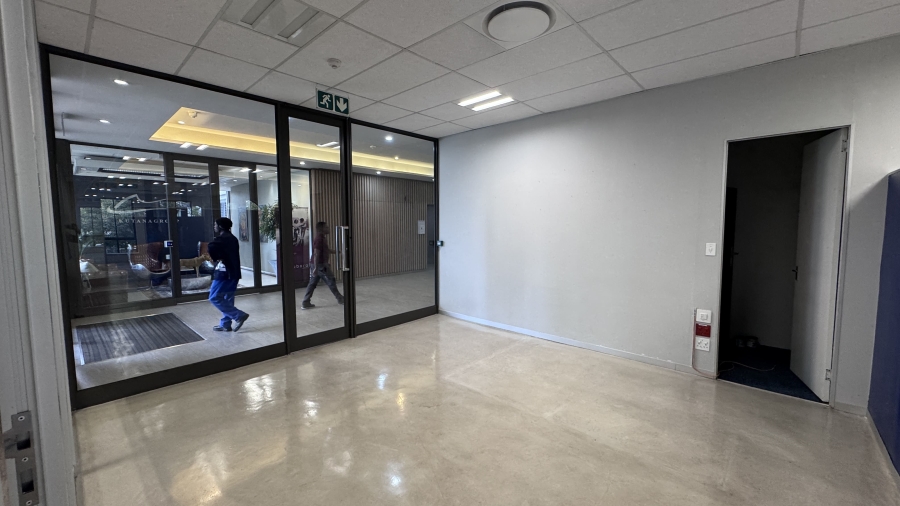 To Let commercial Property for Rent in Fourways Gauteng