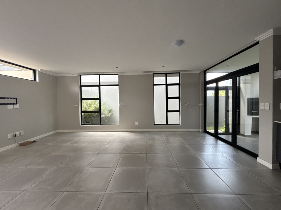 3 Bedroom Property for Sale in Rynfield Gauteng