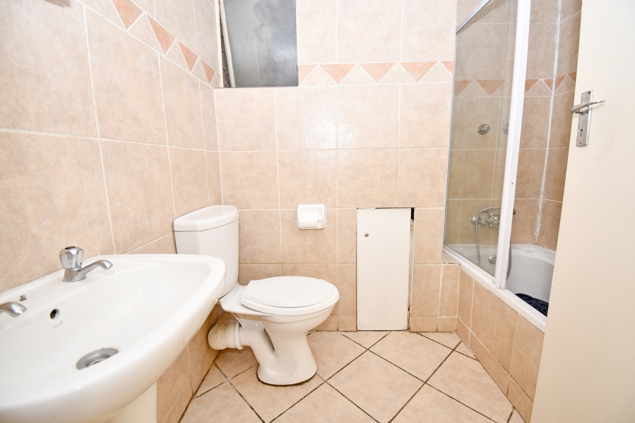 2 Bedroom Property for Sale in Noordhang Gauteng