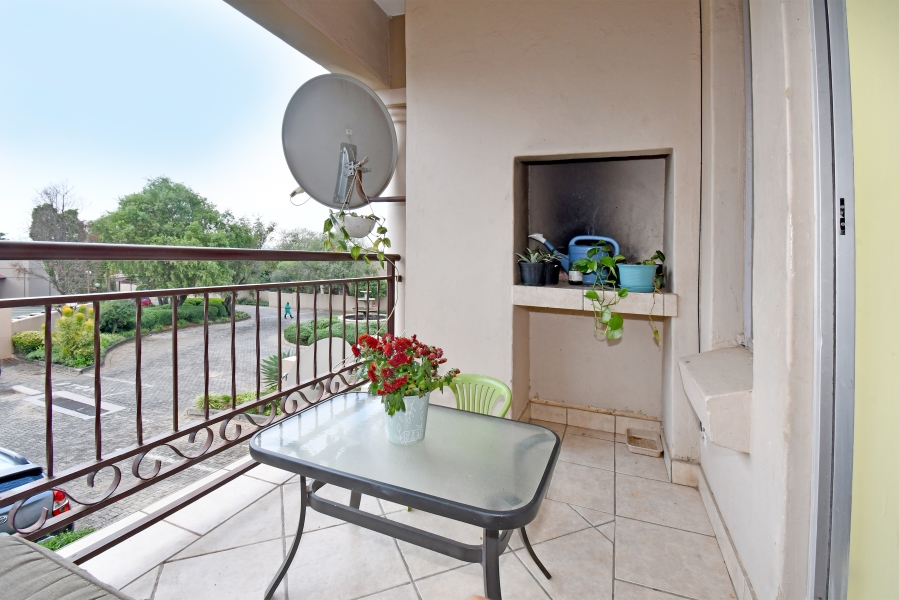 2 Bedroom Property for Sale in Noordhang Gauteng