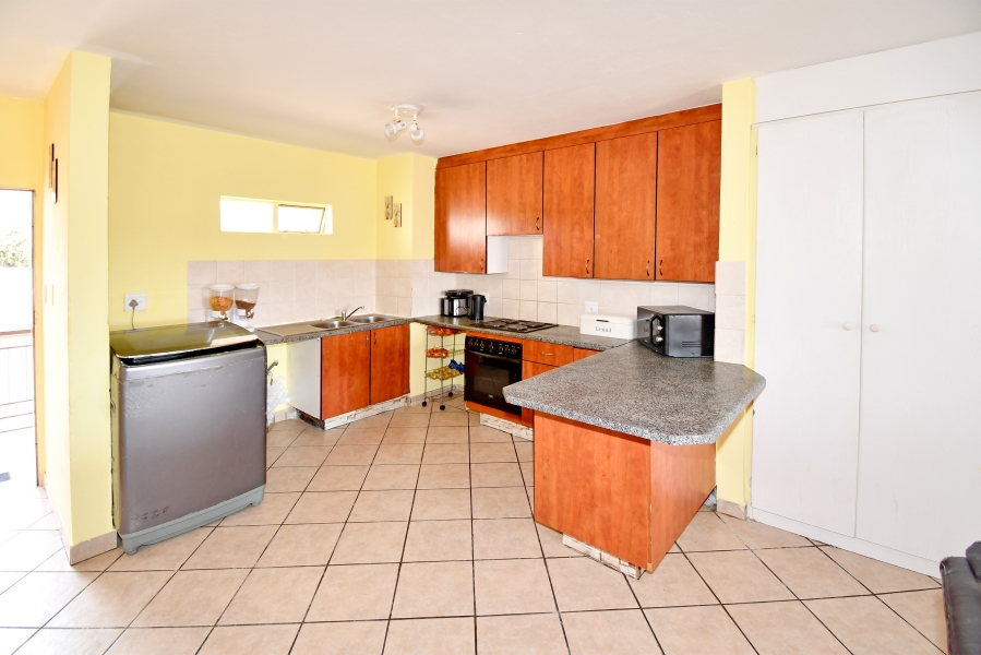 2 Bedroom Property for Sale in Noordhang Gauteng