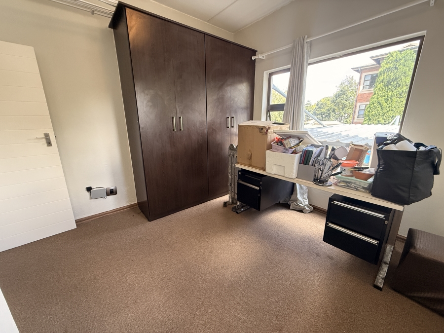 To Let 2 Bedroom Property for Rent in Parkwood Gauteng