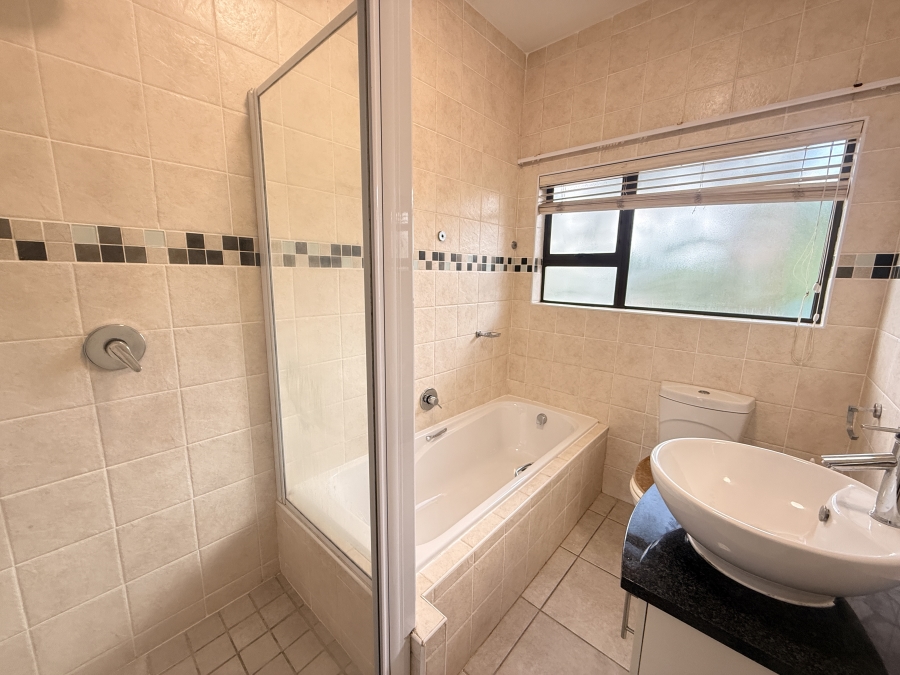 To Let 2 Bedroom Property for Rent in Parkwood Gauteng