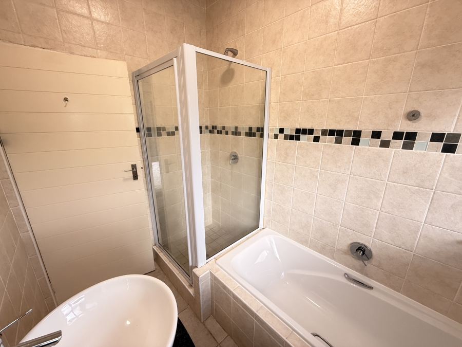 To Let 2 Bedroom Property for Rent in Parkwood Gauteng