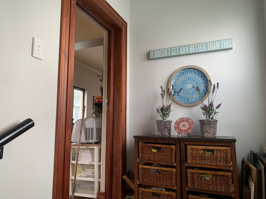 To Let 1 Bedroom Property for Rent in Silver Lakes Golf Estate Gauteng