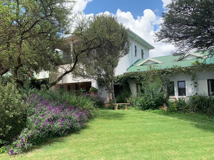 To Let 1 Bedroom Property for Rent in Silver Lakes Golf Estate Gauteng