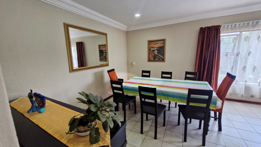 4 Bedroom Property for Sale in Glen Atholl Gauteng